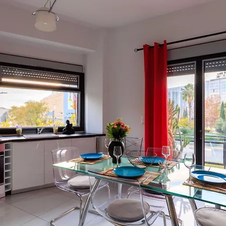 Aiolos Luxury Metro Acropolis Suite 7 Near Museum Of Modern Art Athens Exterior photo