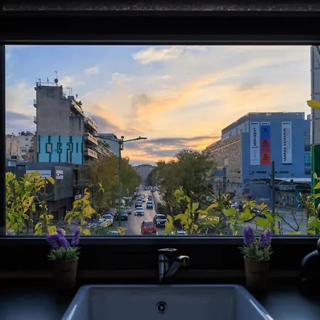 Aiolos Luxury Metro Acropolis Suite 7 Near Museum Of Modern Art Athens Exterior photo